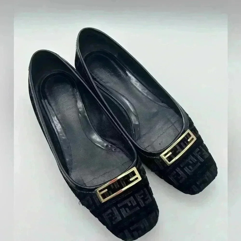 Fendi Italy Black Velour Slip-On Ballet Womens Flats 38 Look At Photos - Picture 2 of 15